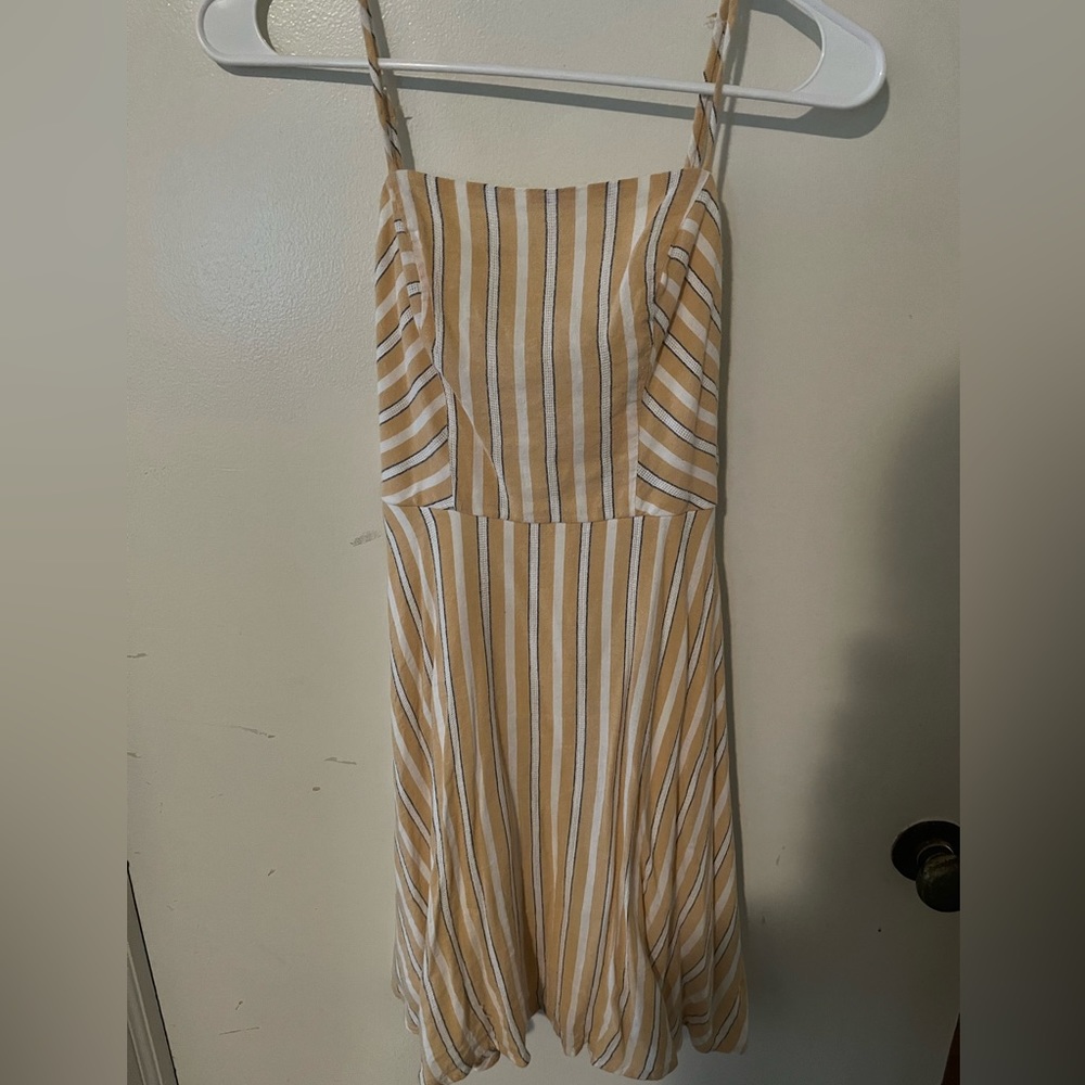 CITY TRIANGLES yellow stripped dress